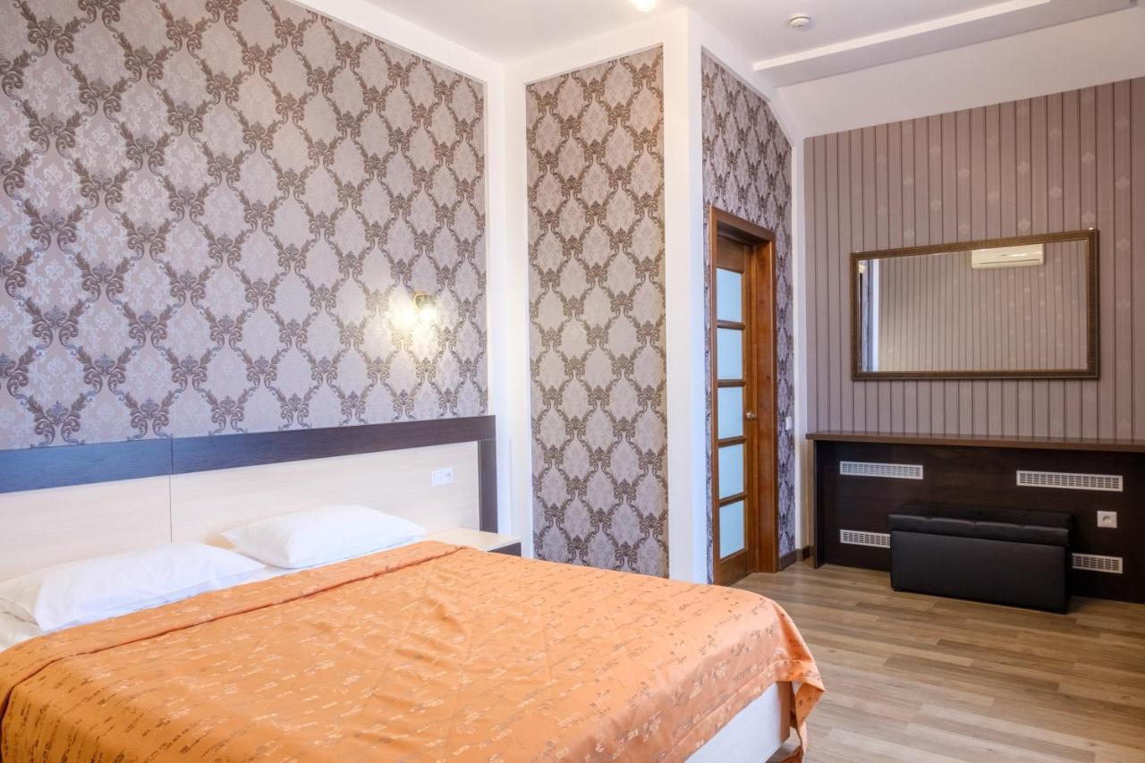 Slavia Hotel Γκρόντνο Εξωτερικό φωτογραφία