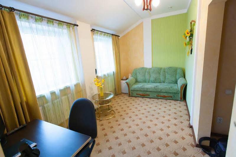 Slavia Hotel Γκρόντνο Εξωτερικό φωτογραφία